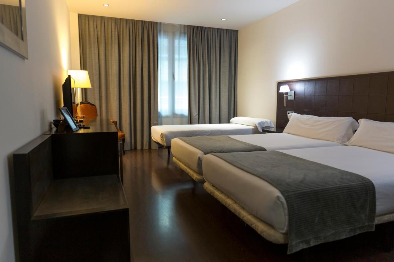 Iberik Santo Domingo Plaza Hotel オビエド エクステリア 写真