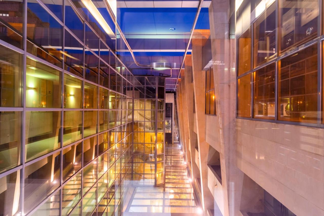 Iberik Santo Domingo Plaza Hotel オビエド エクステリア 写真