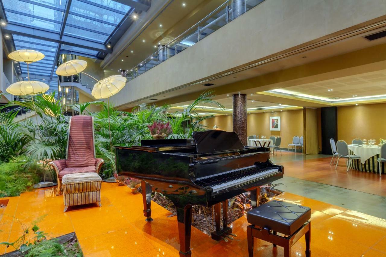 Iberik Santo Domingo Plaza Hotel オビエド エクステリア 写真