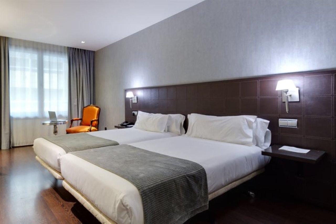 Iberik Santo Domingo Plaza Hotel オビエド エクステリア 写真
